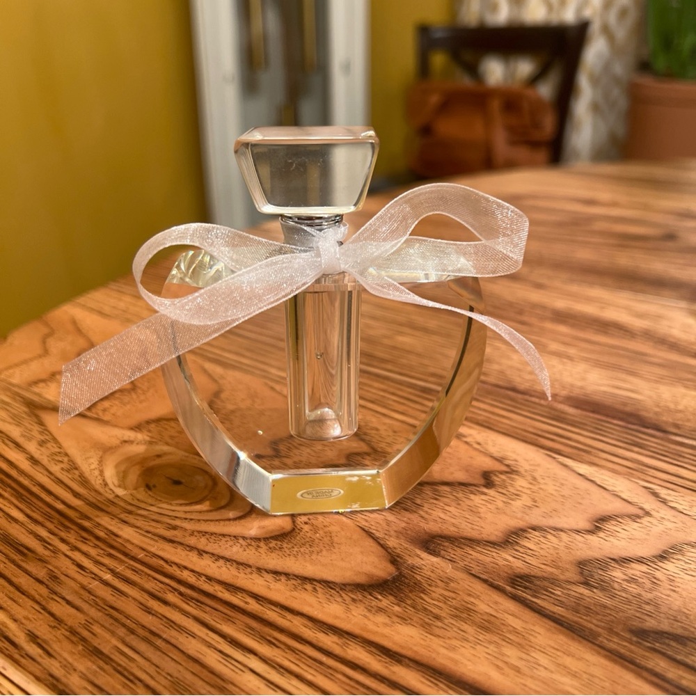 Vidali Crystal Collection Perfume Bottle  New Approximately 4 Inches